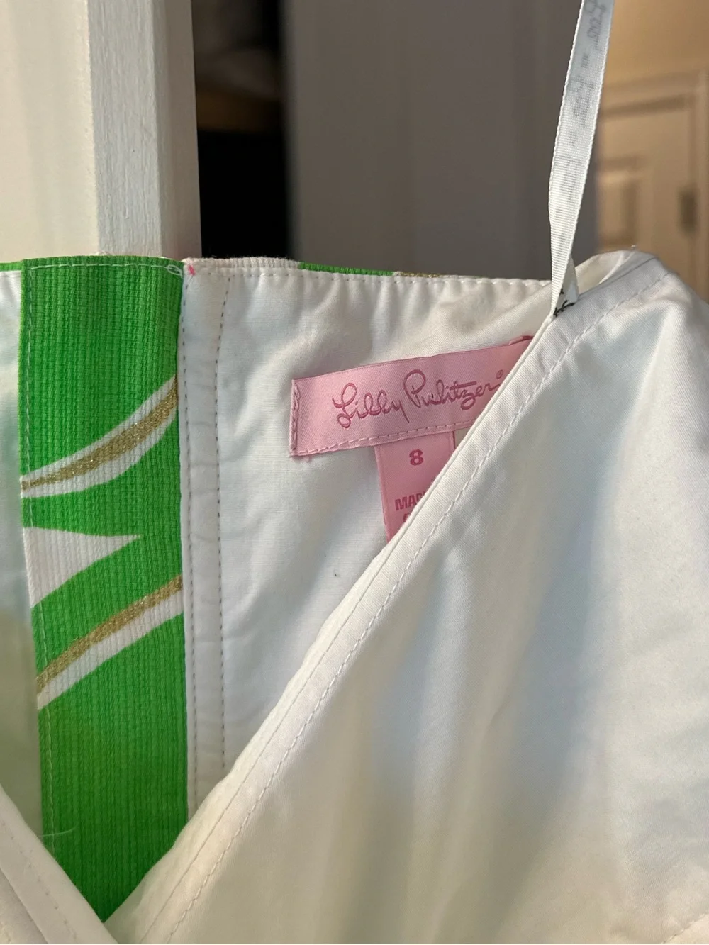 Lilly Pulitzer strapless dress size 8 excellent condition!! - Picture 4 of 6